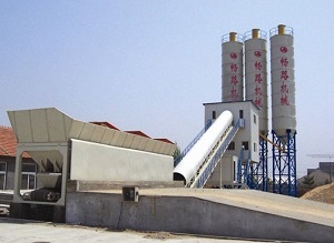 建一个小型商品混凝土搅拌站要花多少钱？